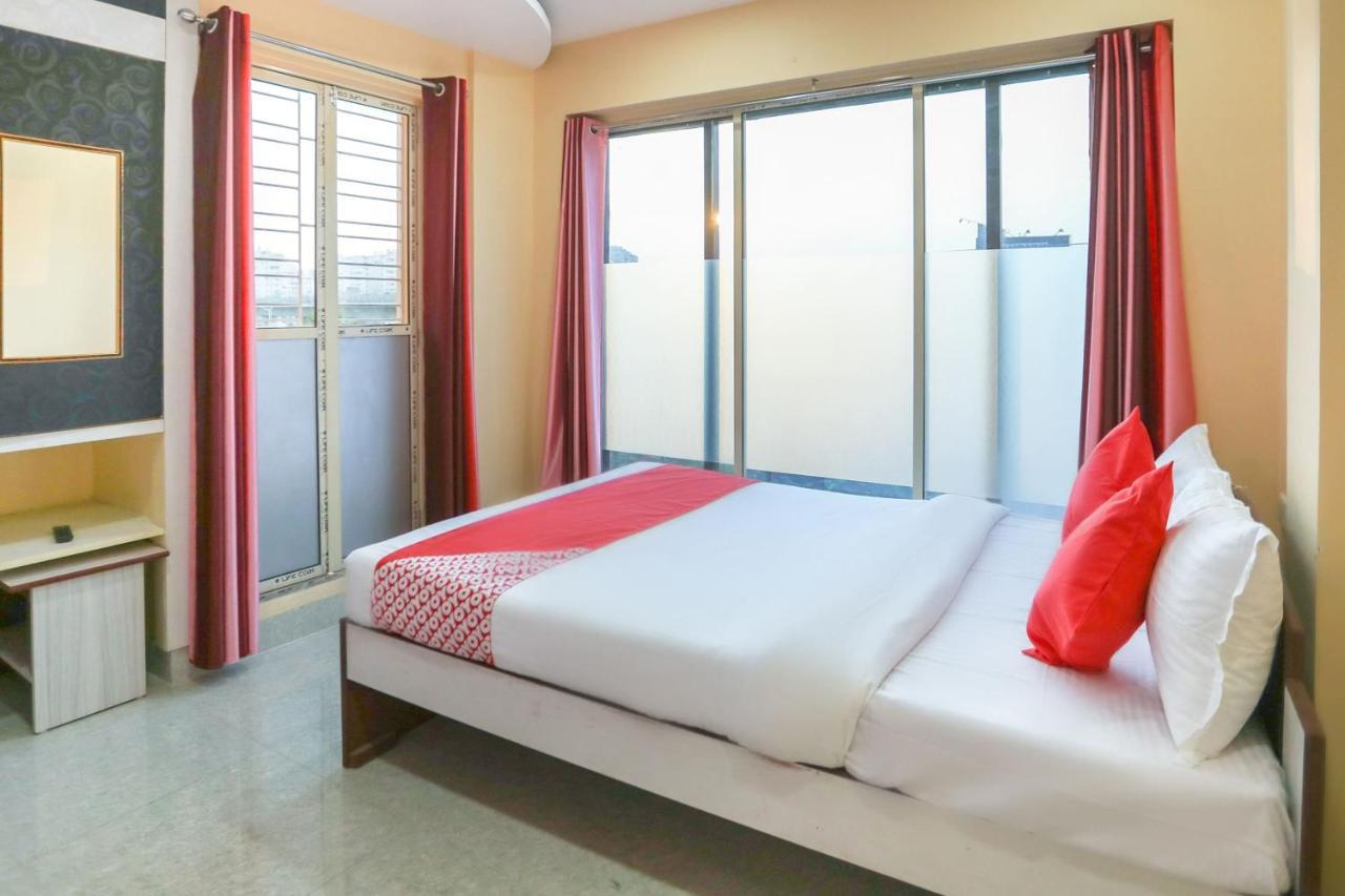 Oyo 62042 Niloy Guest House Jādabpur Exterior foto