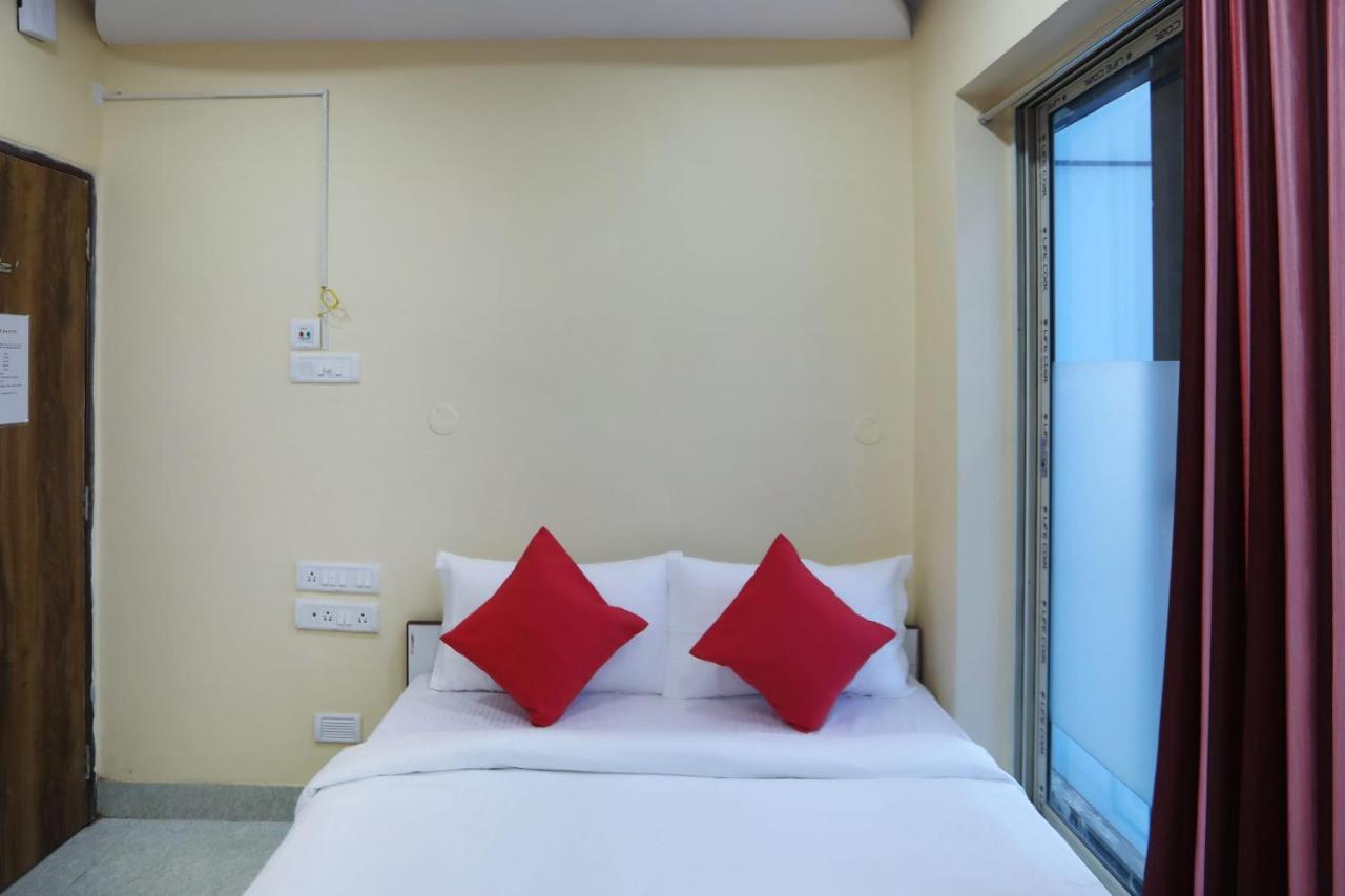 Oyo 62042 Niloy Guest House Jādabpur Exterior foto