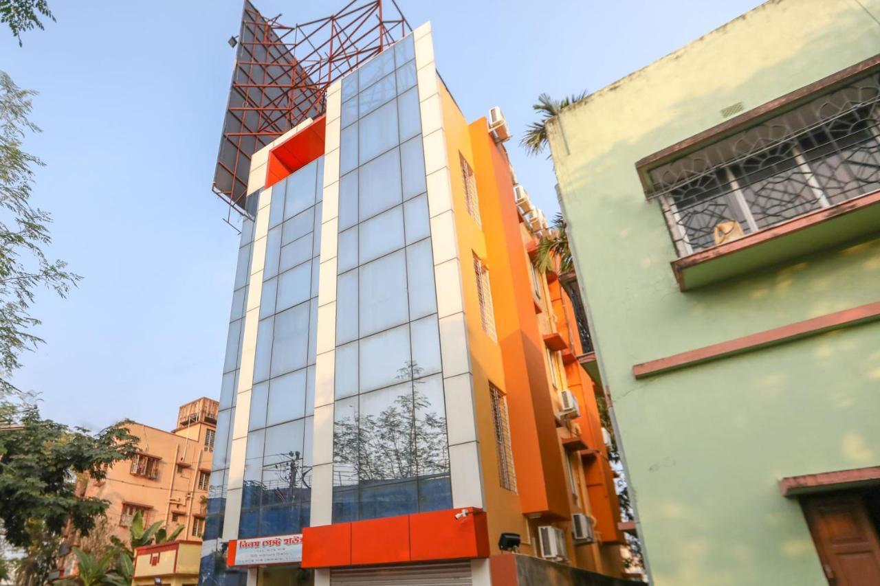 Oyo 62042 Niloy Guest House Jādabpur Exterior foto